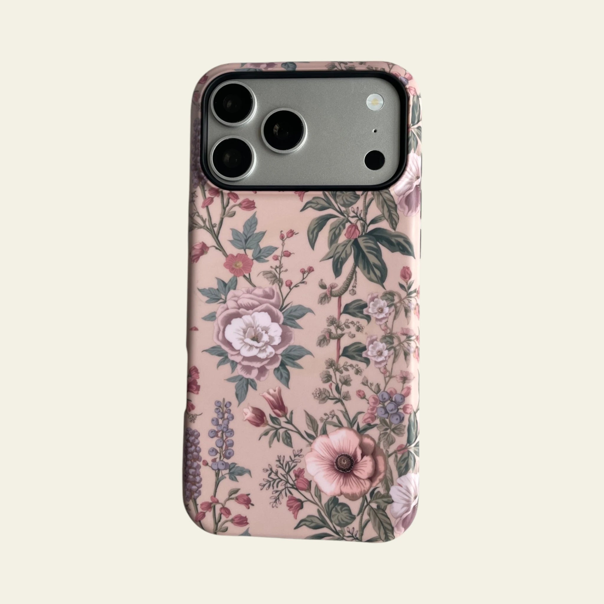 Full front view of Mewvia Vintage Bloom case for iPhone 17 Pro Max, showcasing the elegant floral patterns and MagSafe compatibility.